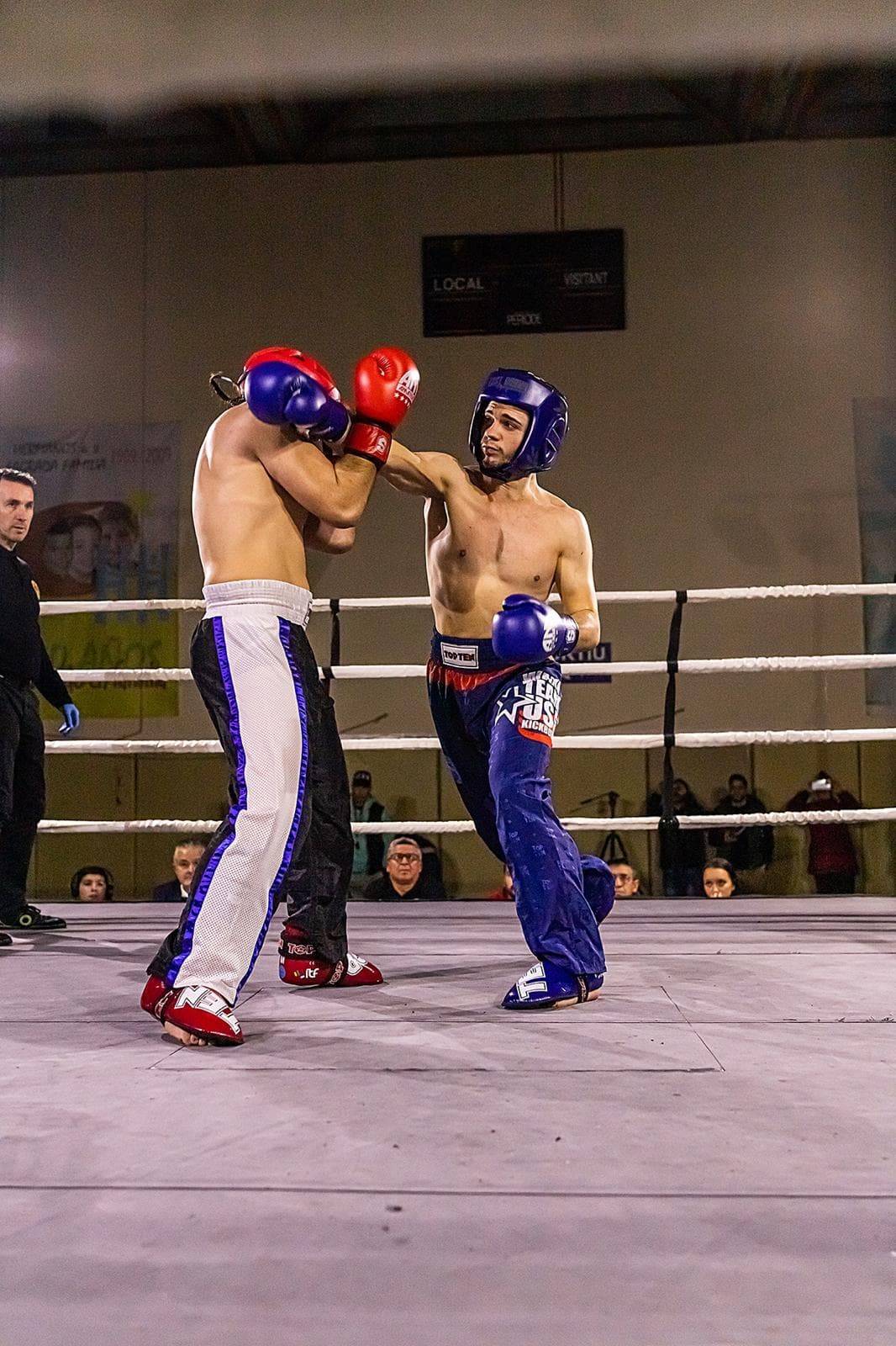 Daniel Espin - Árbitro Nacional FEKM Kick Boxing